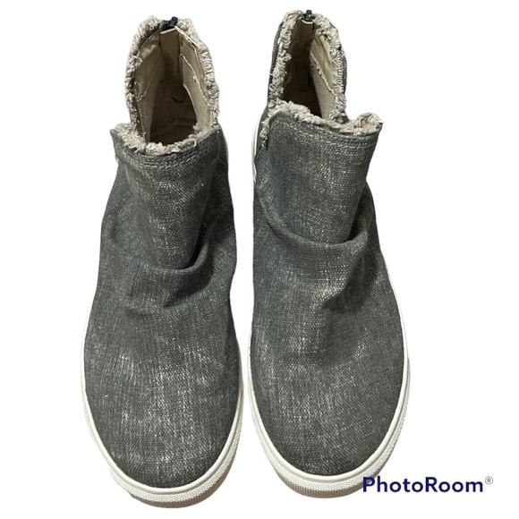 Very G Boutique Gray Canvas Women’s Fashion Sneaker Shoes Size 10 - Picture 2 of 6